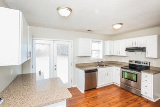 208 Whixley Ln in Lexington, SC - Building Photo - Building Photo