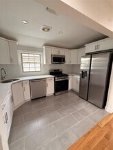 239-38 148th Rd in Queens, NY - Building Photo - Building Photo