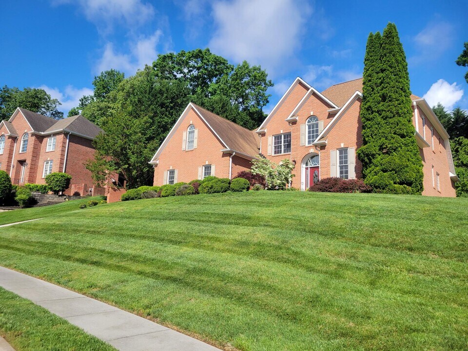 12821 High Oak Rd in Knoxville, TN - Building Photo