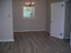 712 Newport Dr in Fort Walton Beach, FL - Building Photo - Building Photo