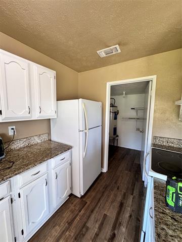 property at 5664 Painter St