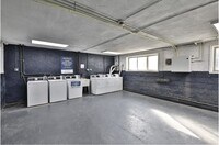 Holme Circle Apartments - 6