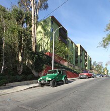 Silverlake Village in Los Angeles, CA - Building Photo - Building Photo