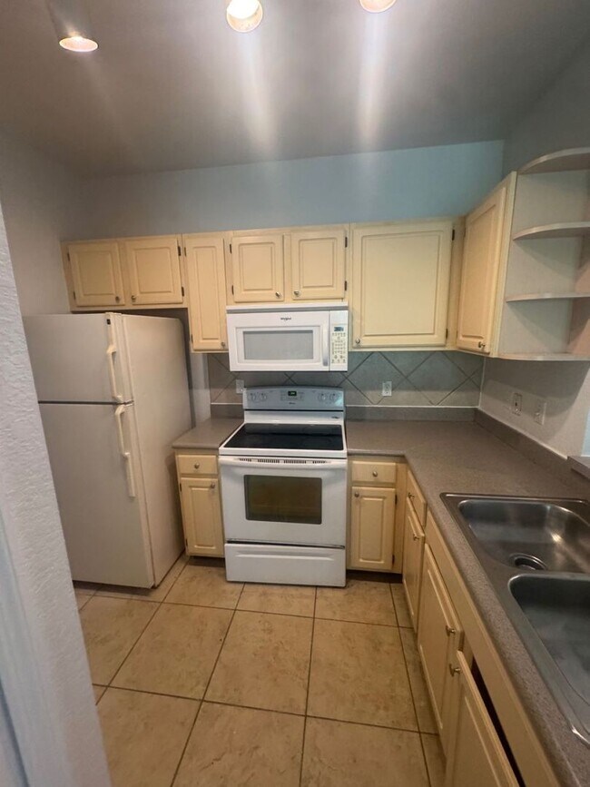 8919 Legacy Ct in Kissimmee, FL - Building Photo - Building Photo