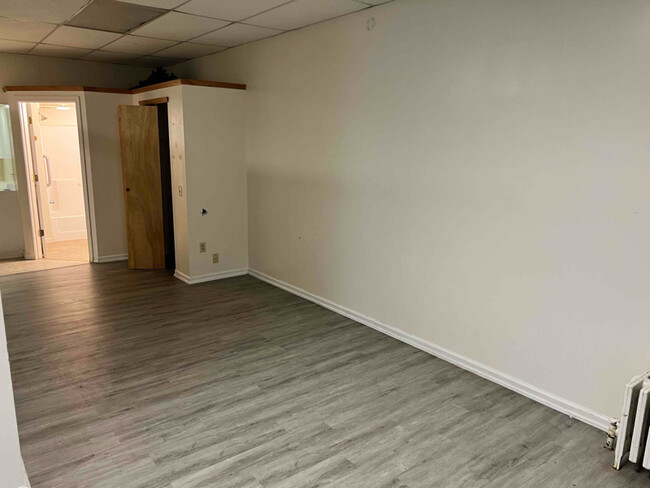 property at 323 Ebenezer Rd