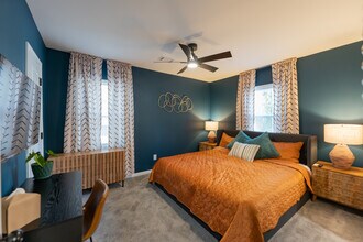 1385 Epworth St SW in Atlanta, GA - Foto de edificio - Building Photo