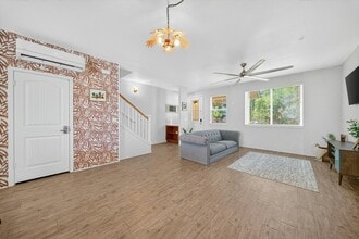 724 Kakala St in Kapolei, HI - Building Photo - Building Photo