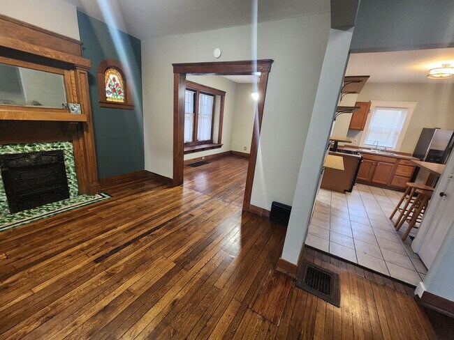 3409 Chatham Ave in Cleveland, OH - Foto de edificio - Building Photo