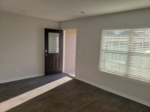 512 Dakota Rd in New Bern, NC - Building Photo - Building Photo