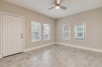 1215 W Gray St, Unit 1 in Houston, TX - Building Photo - Building Photo
