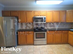 1917 SW 28th Way in Fort Lauderdale, FL - Foto de edificio - Building Photo