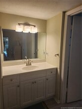 3212 SE Aster Ln in Stuart, FL - Building Photo - Building Photo