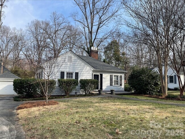 611 E Cannon Ave in Albemarle, NC - Building Photo - Building Photo