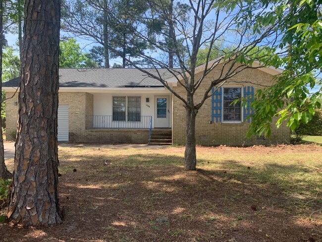 1209 Spring Valley Rd in Wilmington, NC - Building Photo - Building Photo