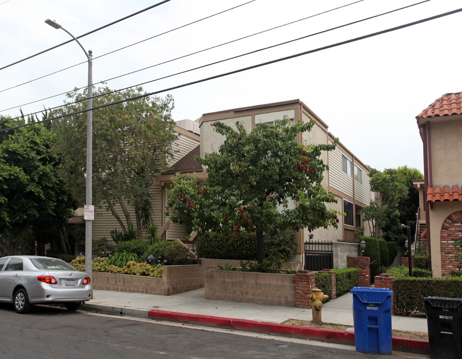 1539 S Saltair Ave in Los Angeles, CA - Building Photo