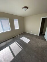 61331 Sally Ln in Bend, OR - Building Photo - Building Photo