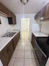 6619 S West Shore Blvd in Tampa, FL - Foto de edificio - Building Photo