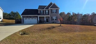99 Reece Dr in Sanford, NC - Building Photo