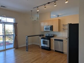 5677 Park Pl, Unit 204C in Greenwood Village, CO - Building Photo - Building Photo