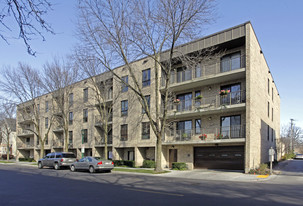 724 12th St Apartments