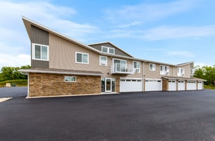 352 Deschane Ave in Crivitz, WI - Building Photo