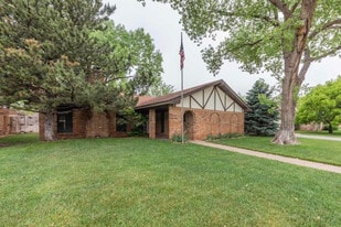 6910 Manor Cir in Amarillo, TX - Building Photo