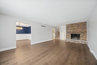 602 Prairie Ave in Downers Grove, IL - Building Photo - Building Photo