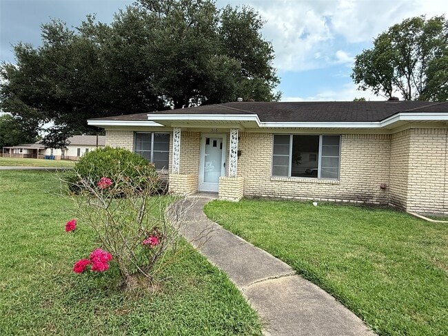 property at 316 Anderson St