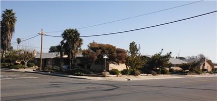 304 E Florinda St in Hanford, CA - Building Photo - Building Photo