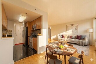 102 Christopher Columbus Dr in Jersey City, NJ - Building Photo - Building Photo