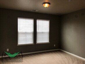 1922 Boyle Pl in Woodland, CA - Building Photo - Building Photo