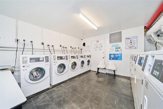 344 E 63rd St in New York, NY - Building Photo - Building Photo