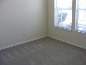 1608 Myrtle Dr in Little Elm, TX - Building Photo - Building Photo