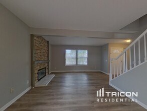 3812 S Ceylon Way in Aurora, CO - Building Photo - Building Photo