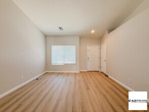 11322 W Buchanan St in Avondale, AZ - Building Photo - Building Photo