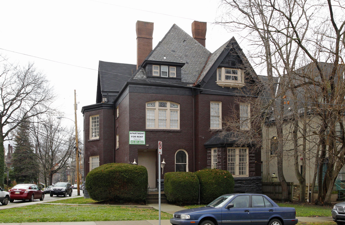 518 Shady Ave in Pittsburgh, PA - Building Photo