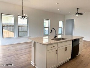 119 Brattle Court in Lafayette, LA - Building Photo - Building Photo