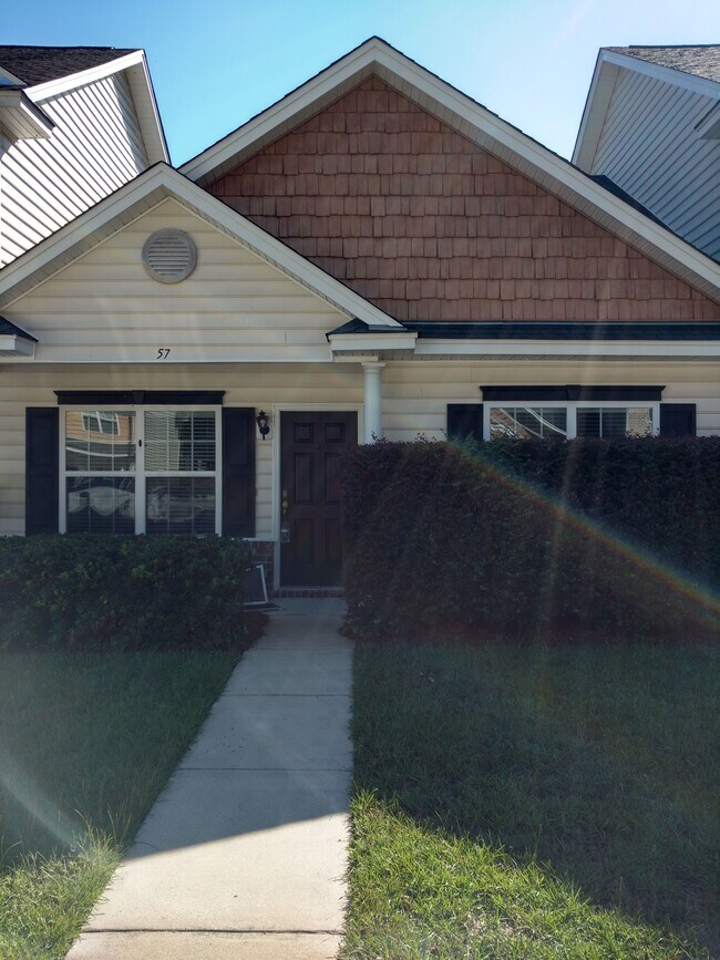 57 Shady Oaks Loop Rentals in Midway, GA