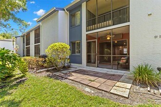 121 Cypress Ln in Oldsmar, FL - Building Photo - Building Photo