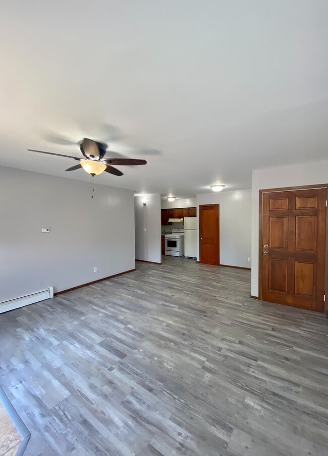 property at 1900 W 52nd Pl