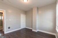 1837 E Harold St photo'