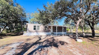 2739 Ranch Hand Trail in Lake Wales, FL - Building Photo - Building Photo