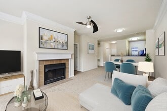 Estates at New Albany in Columbus, OH - Foto de edificio - Building Photo