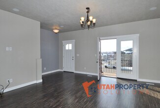 7614 San Savino Way in Midvale, UT - Building Photo - Building Photo