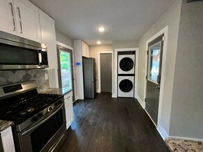 1839 Boulderview Dr SE in Atlanta, GA - Building Photo - Building Photo