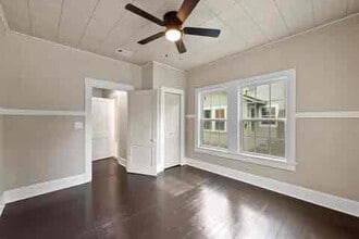 1505 Woodlawn Ave in Corsicana, TX - Building Photo - Building Photo