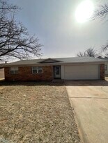 5407 24th St in Lubbock, TX - Building Photo