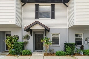 4347 Har Paul Cir in Tampa, FL - Building Photo