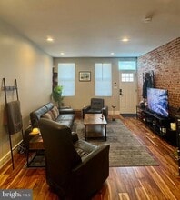 616 Gerritt St in Philadelphia, PA - Foto de edificio - Building Photo