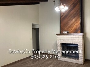 1713 E 22nd St in Farmington, NM - Building Photo - Building Photo